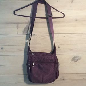 eBag travel purse in purple